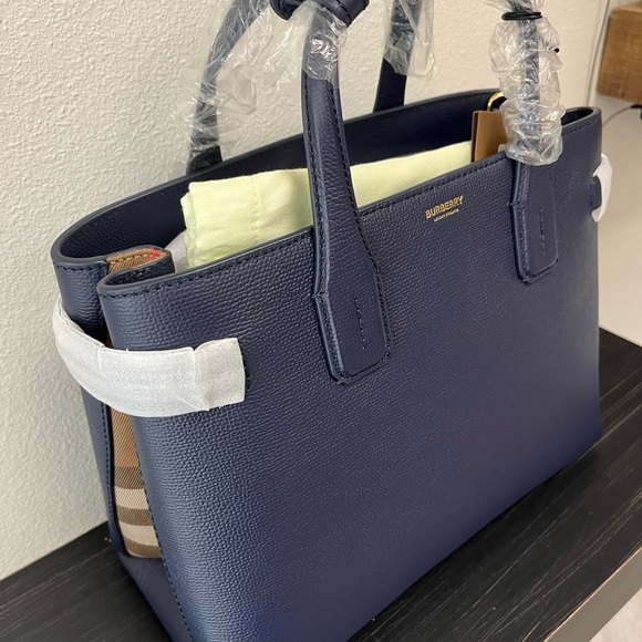 New Authentic Burberry Top Handle Bag - Picture 3 of 11